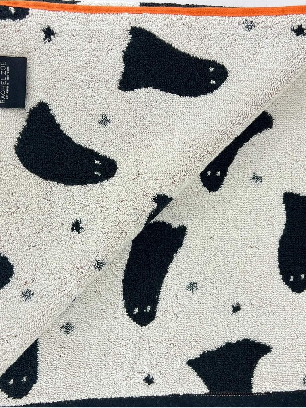 Rachel Zoe Bath Towels Black Cream Ghosts Halloween Fall Soft Cotton 2 Pc NEW